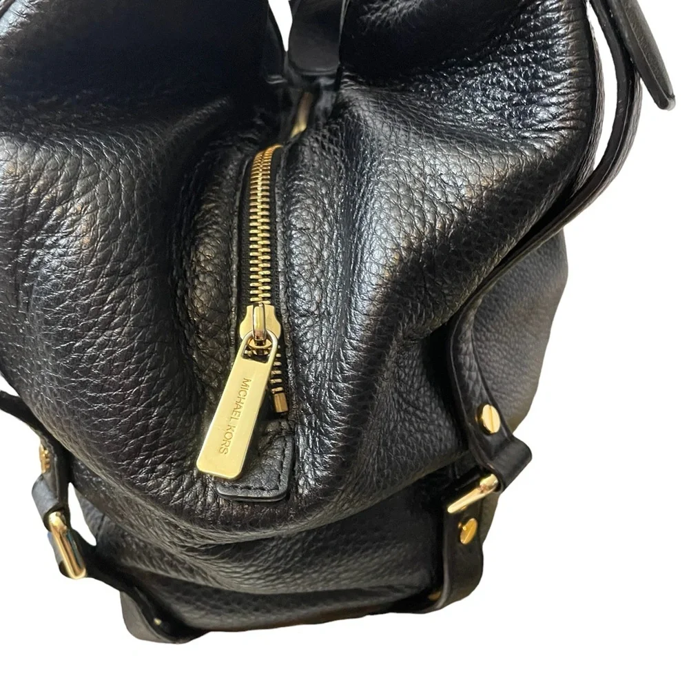 Michael Kors Black Bedford Leather Hobo Bag - Picture 3 of 11